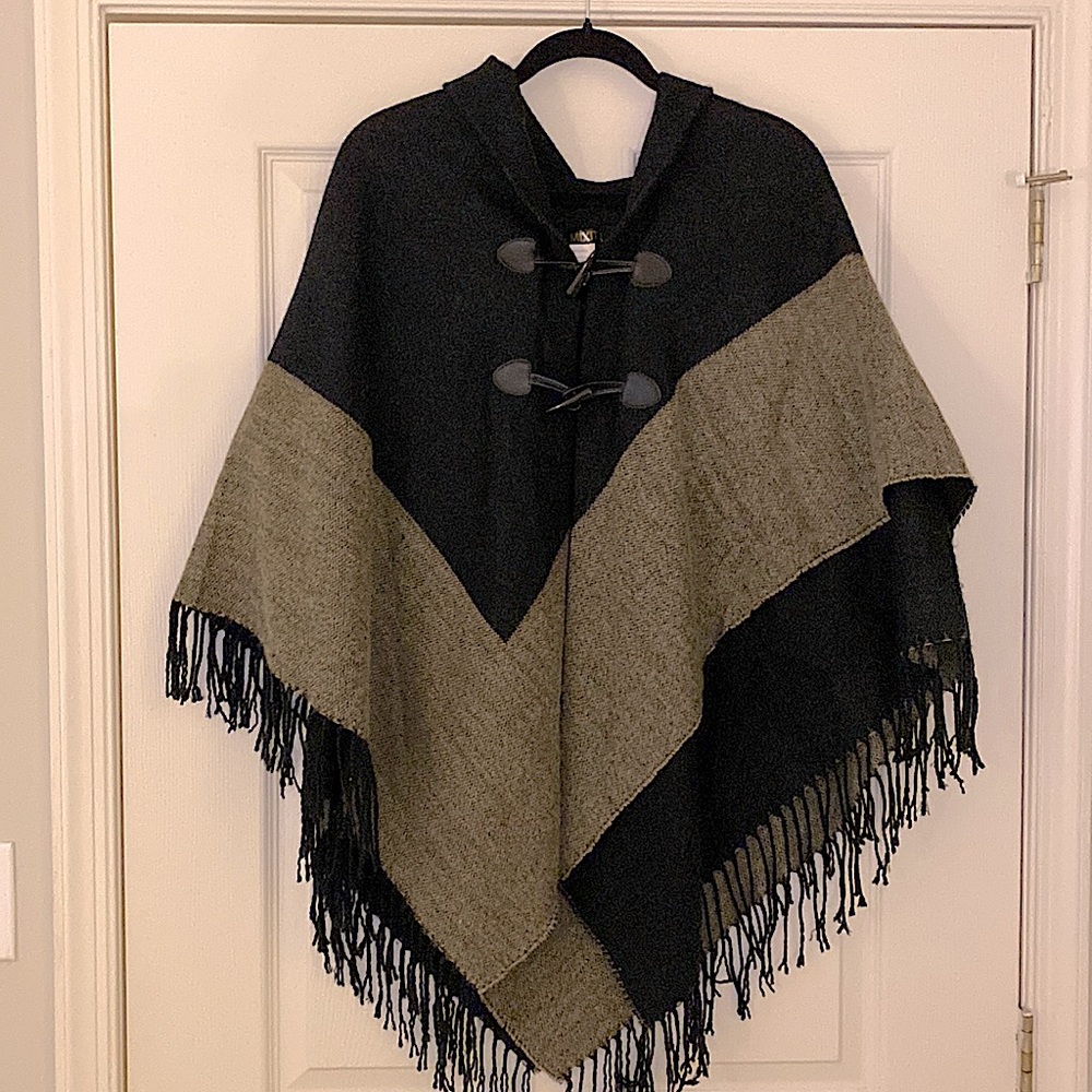 Women’s Black/Brown Hooded Poncho with Tasseled Edges & Toggle Buttons (OS)